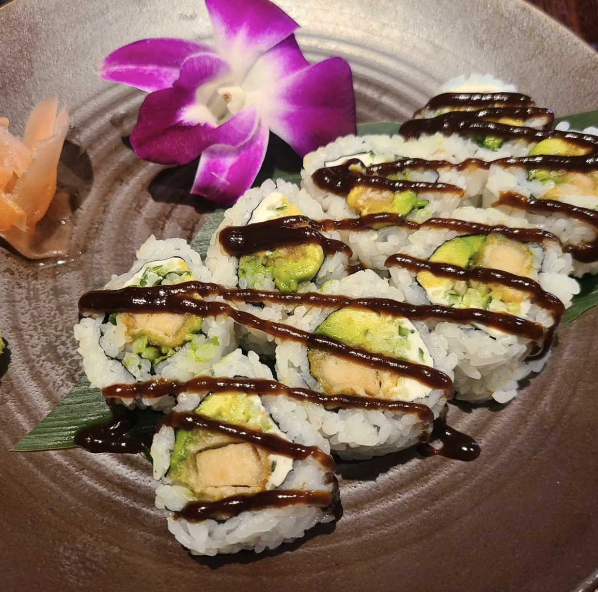 VegNews.vegansushi.franchia