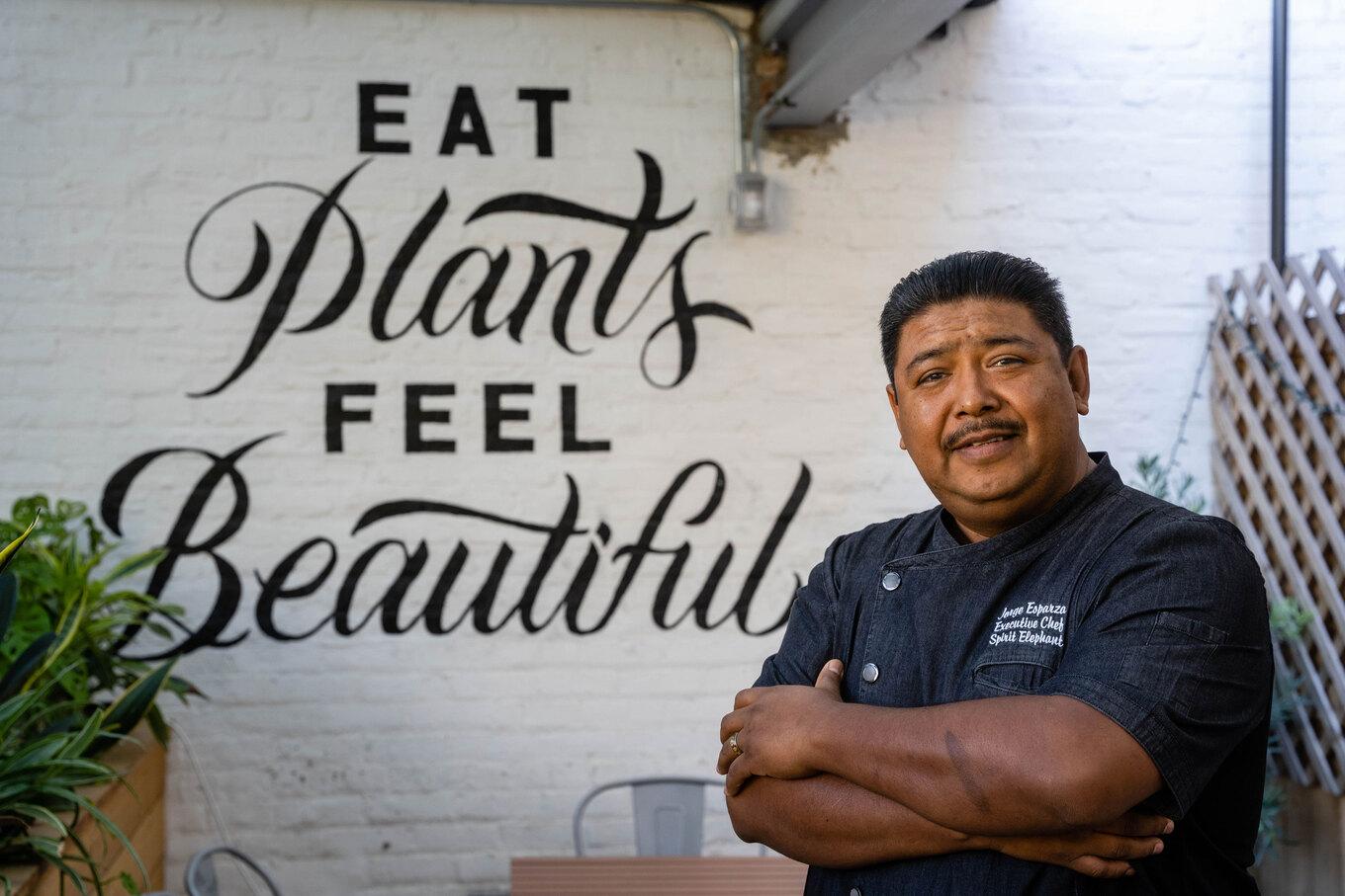 VegNews.ChefJorgeEsparza.SpiritElephantjpg