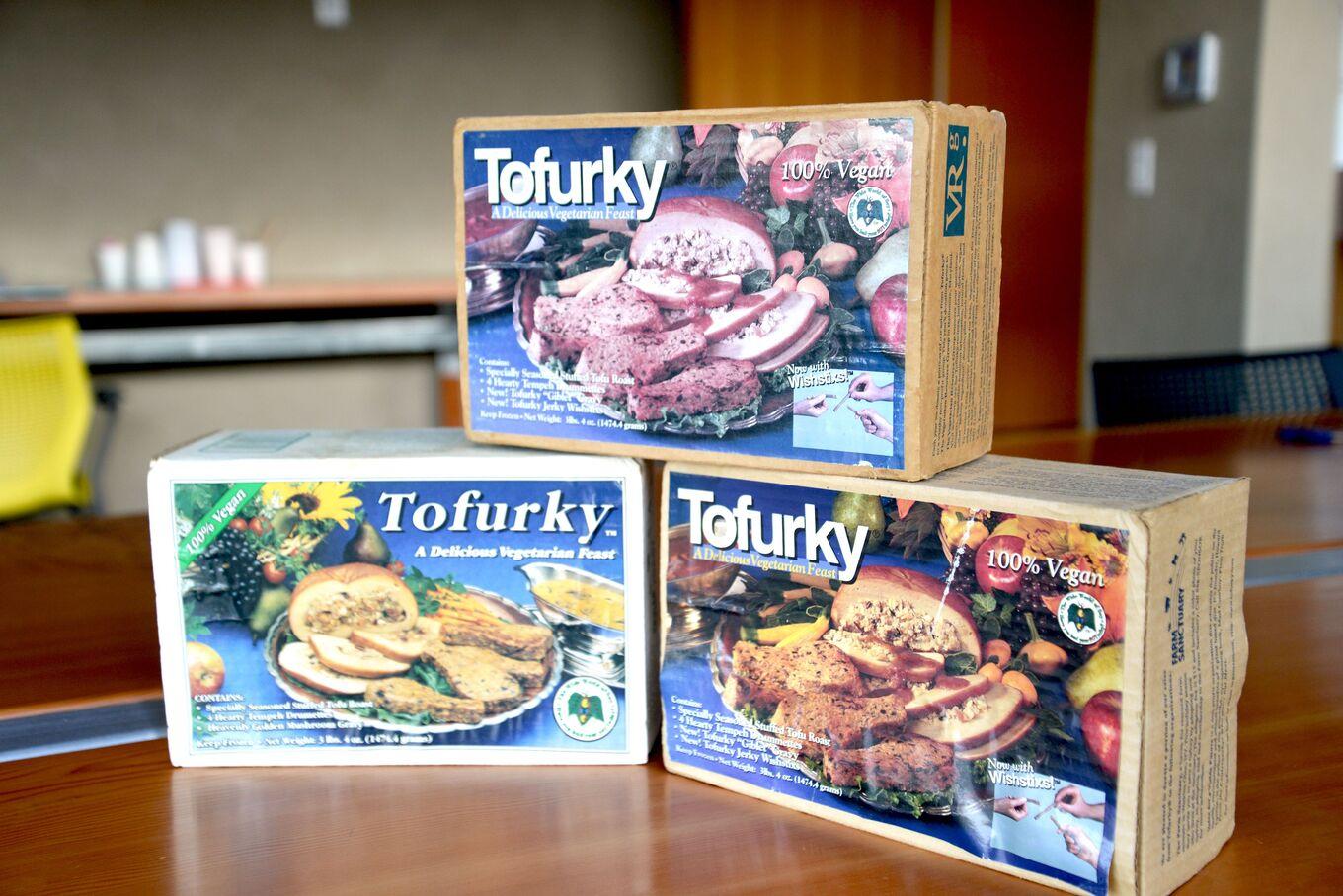 VegNews.Tofurky.Packaging