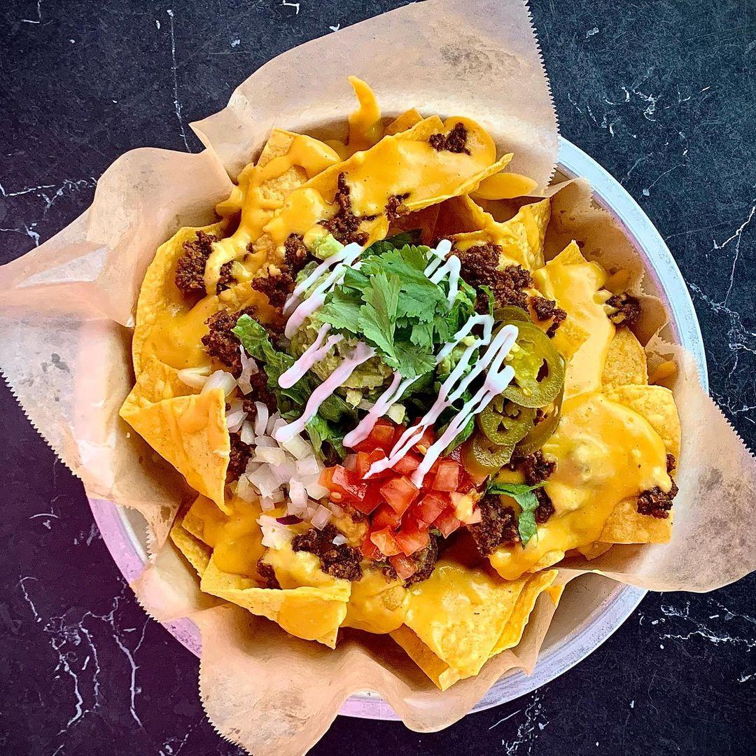 VegNews.nachos.sealevelcity