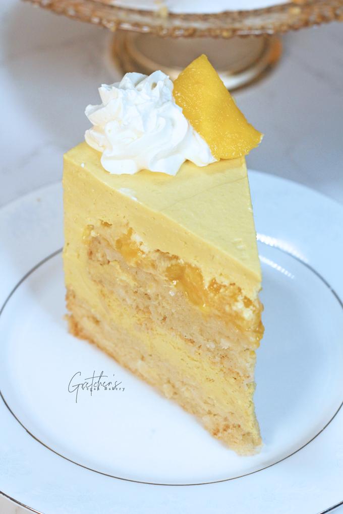 Vegan Mango Mousse Cake