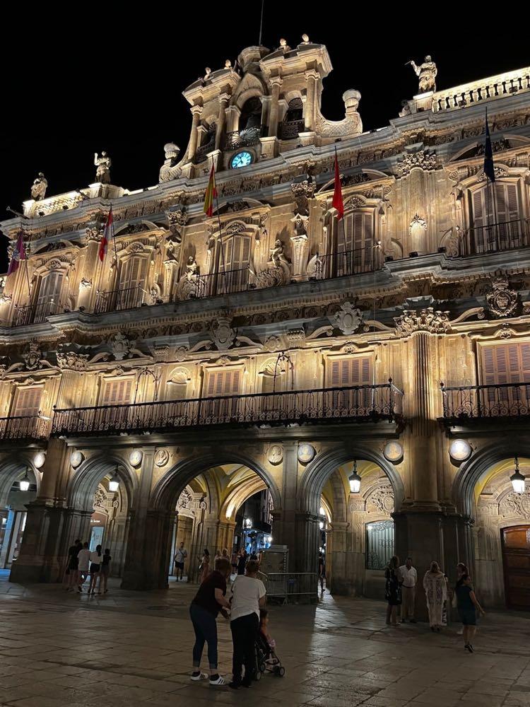 Plaza Mayor de Salamanca, Mama Ía blog