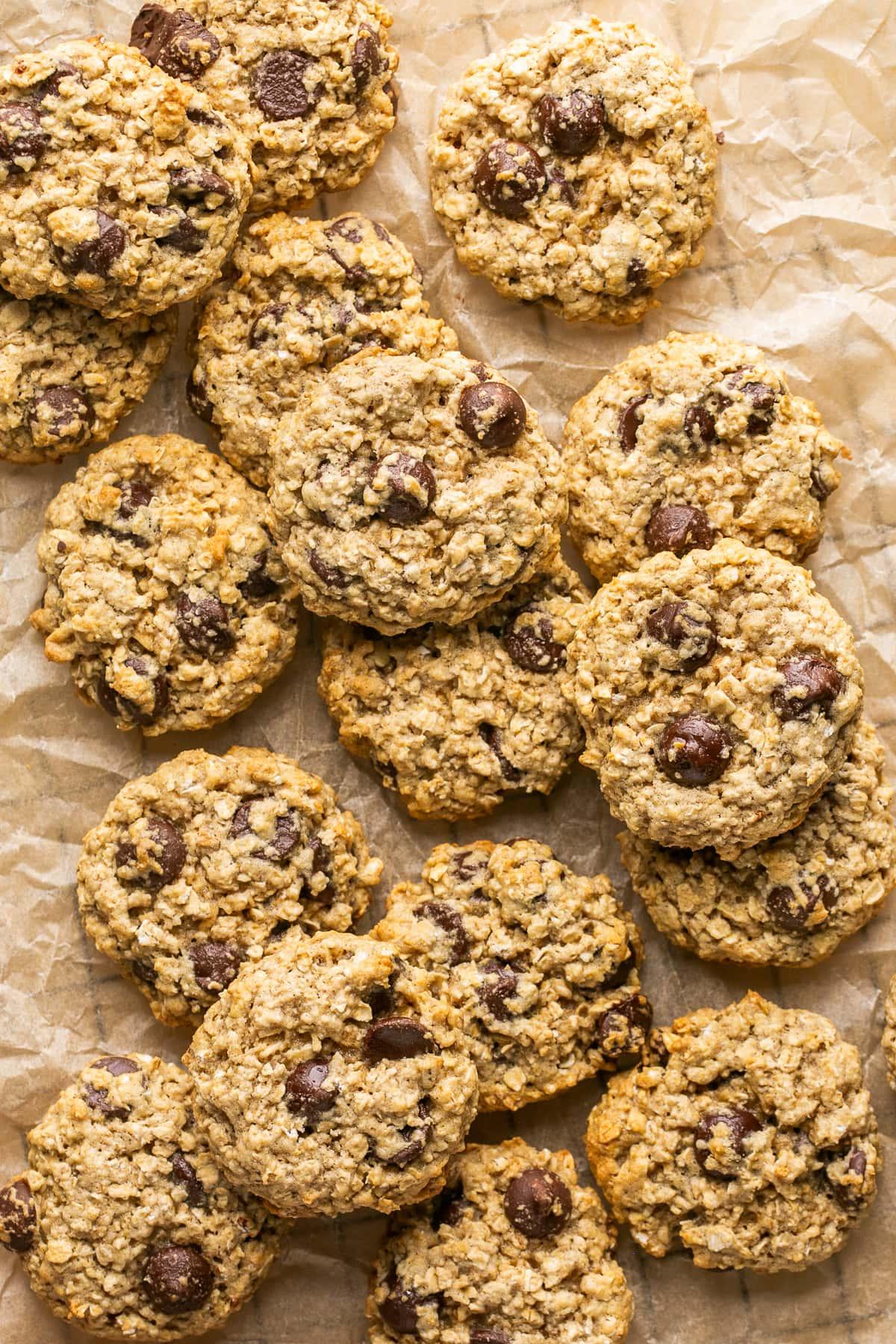 Chocolate Chip Oatmeal Cookies