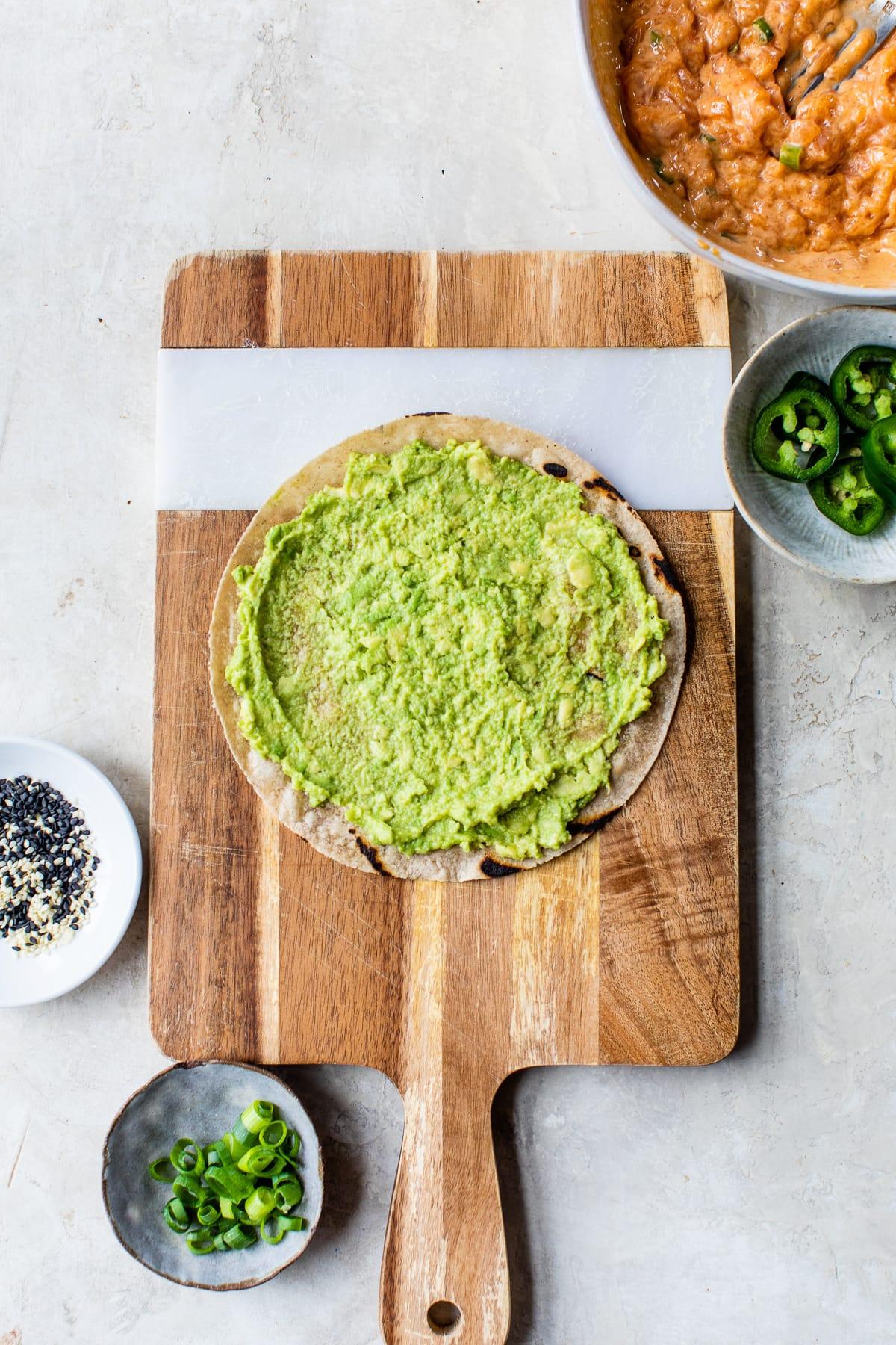 tortilla crust with avocado