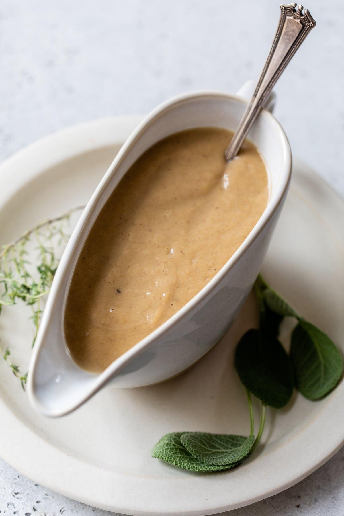 Flourless Gluten Free Turkey Gravy