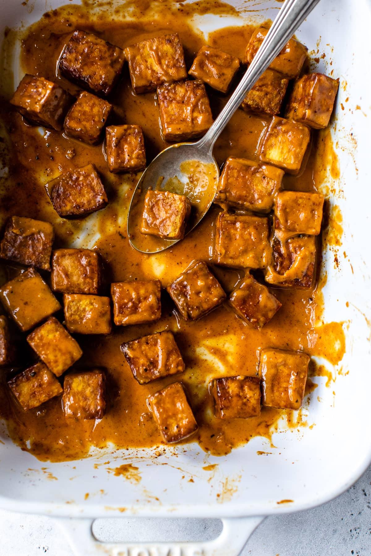 Air Fryer Peanut Curry Tofu