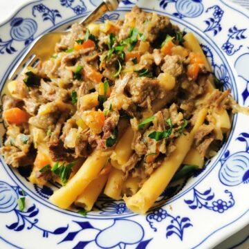 Pasta alla Genovese.